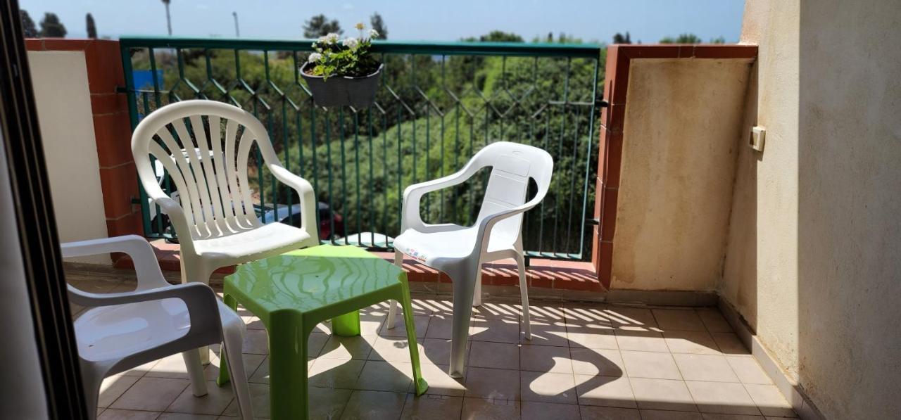 דירת חדר יפה ונעימה באיזור פסטורלי ושקט Apartment Zikhron Ya'akov ภายนอก รูปภาพ