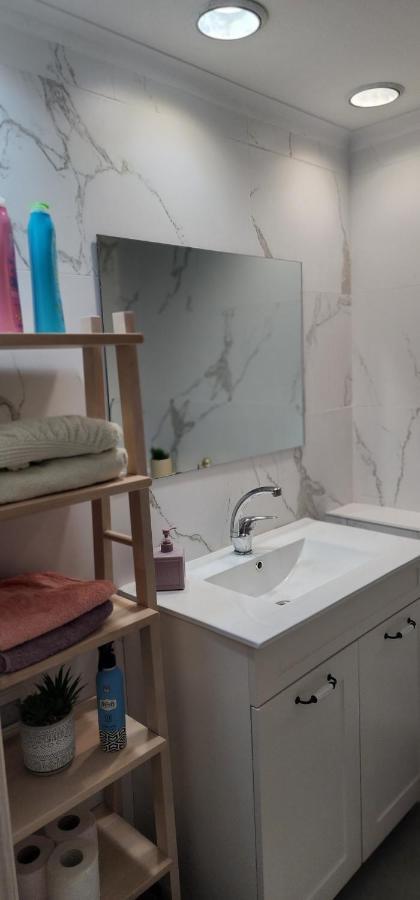 דירת חדר יפה ונעימה באיזור פסטורלי ושקט Apartment Zikhron Ya'akov ภายนอก รูปภาพ